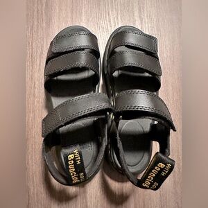 Dr Martens Klaire leather strap sandals Juniors Size 3